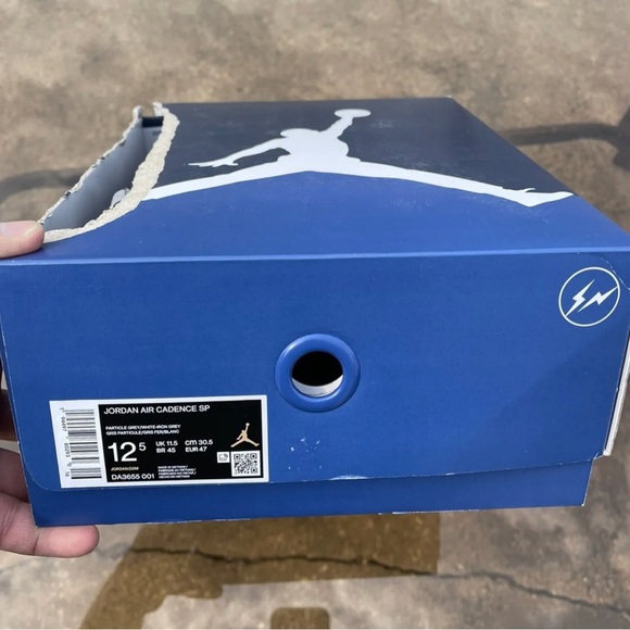 New Jordan x Fragment collab “Air Cadence” (DA3655-001) SEE DESCRIPTION - Picture 6 of 8